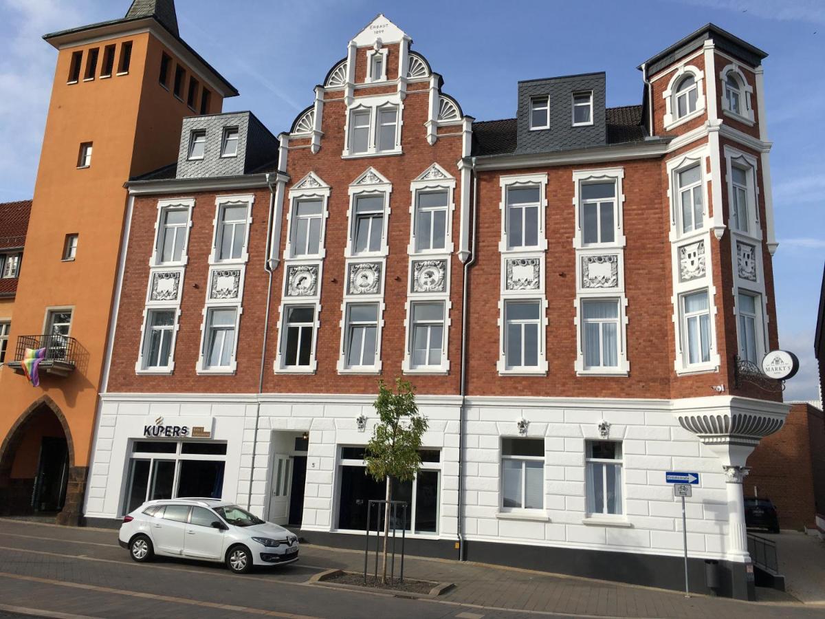 Hotel Markt 5 - Inmitten Der Luebbecker Altstadt, Kostenloser Parkplatz Direkt Am Hotel Lubbecke Buitenkant foto